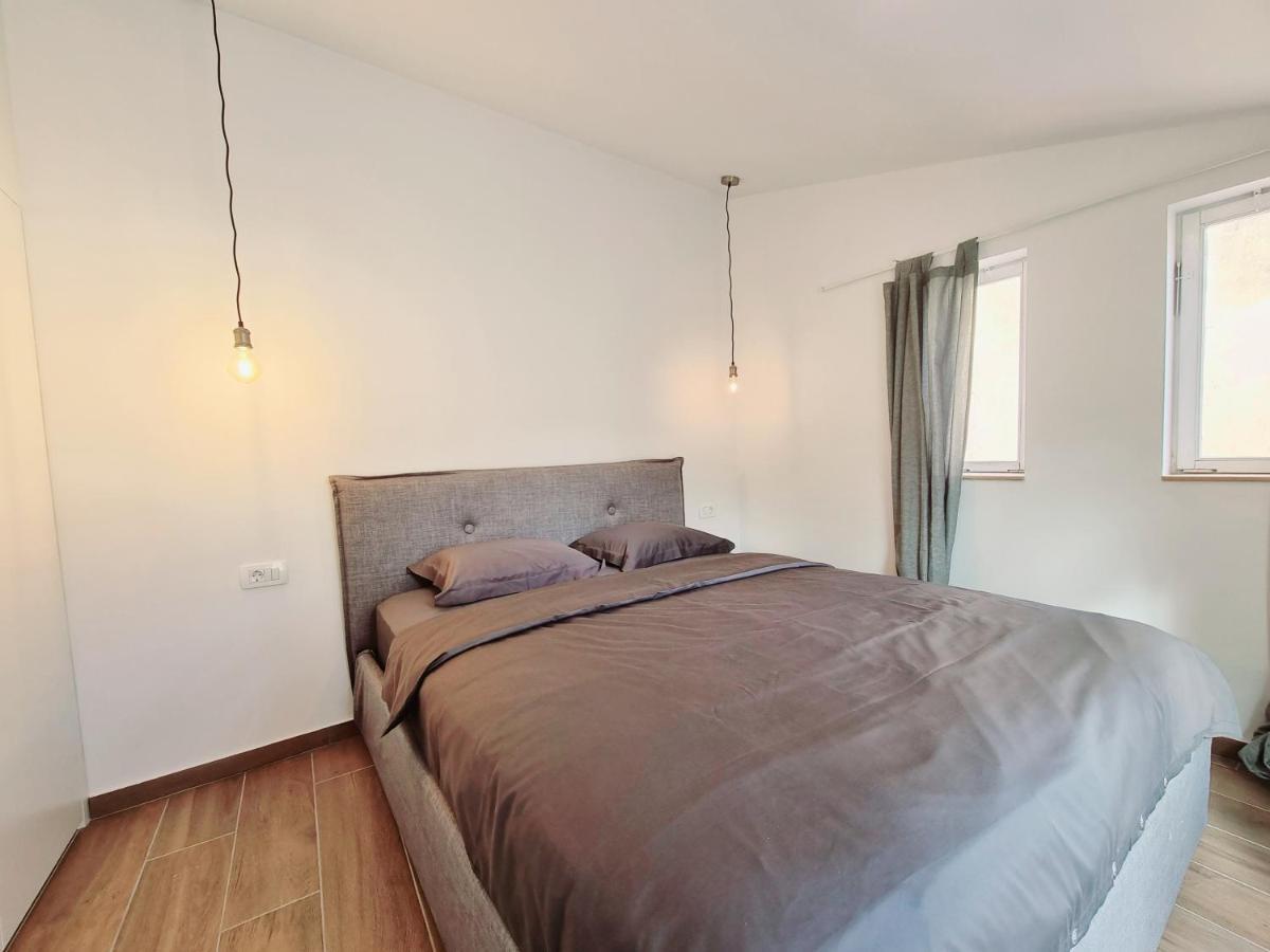 As Deluxe Apartments Піран Екстер'єр фото