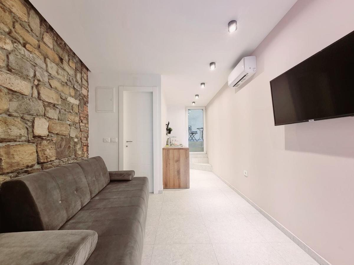 As Deluxe Apartments Піран Екстер'єр фото