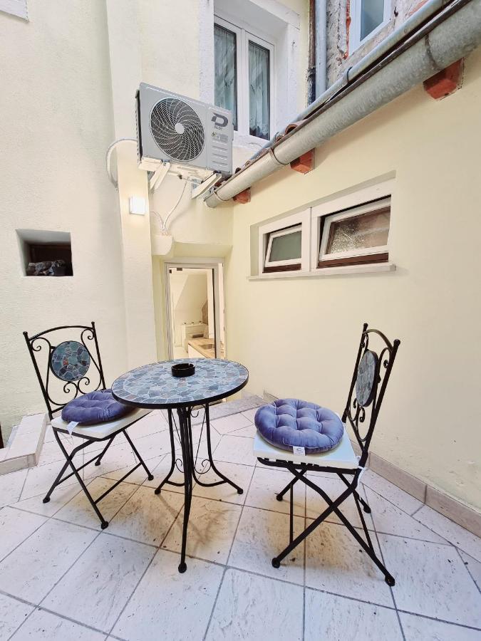As Deluxe Apartments Піран Екстер'єр фото